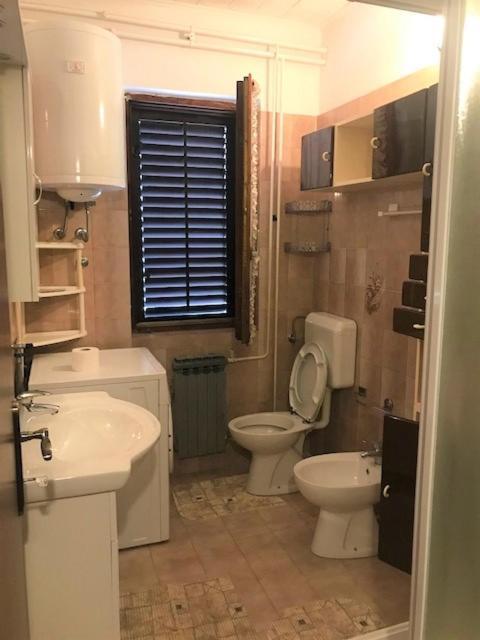 Marija Rooms & Apartments Ουμάγκ Εξωτερικό φωτογραφία