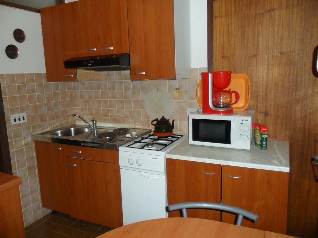 Marija Rooms & Apartments Ουμάγκ Εξωτερικό φωτογραφία